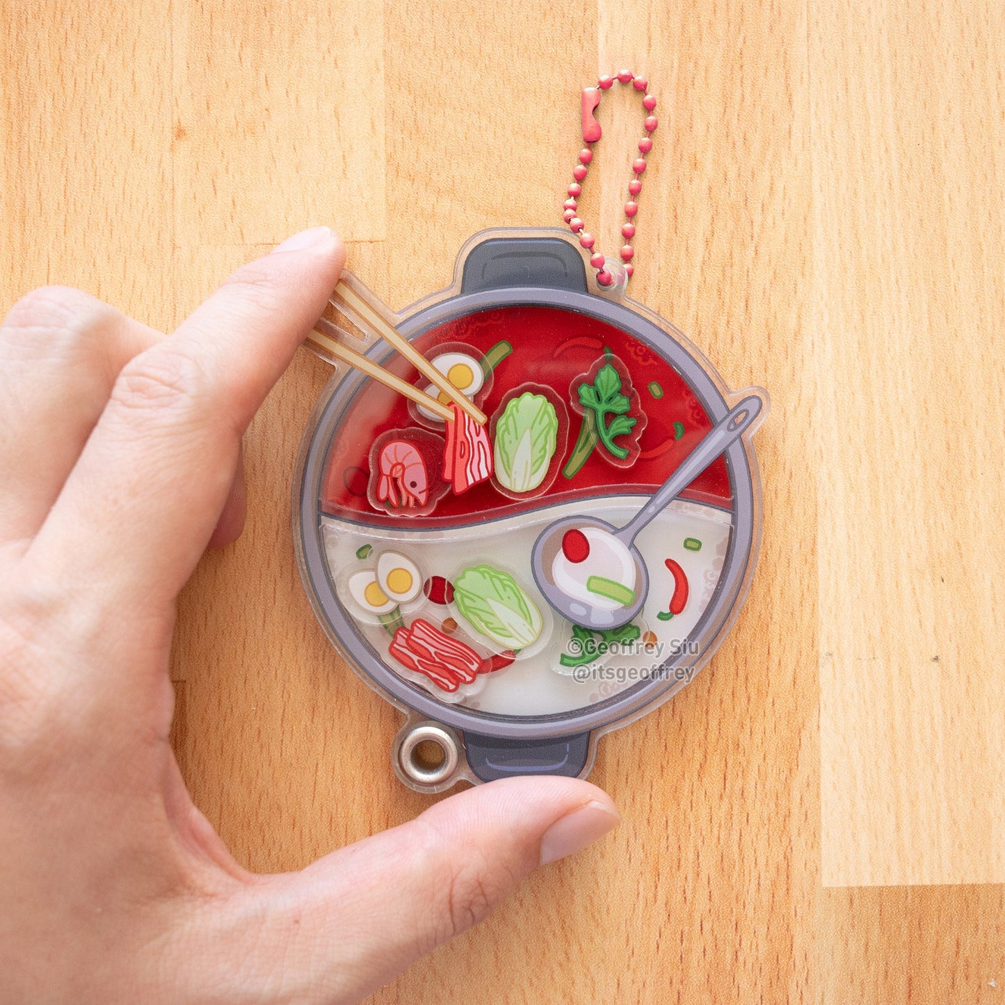 Hot Pot Fillable Shaker Keychain (3.625")